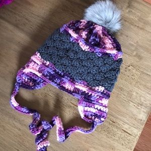 Purple/pink/gray winter hat with ear flap/ties